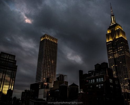 refinery rooftop nyc wedding photography 25